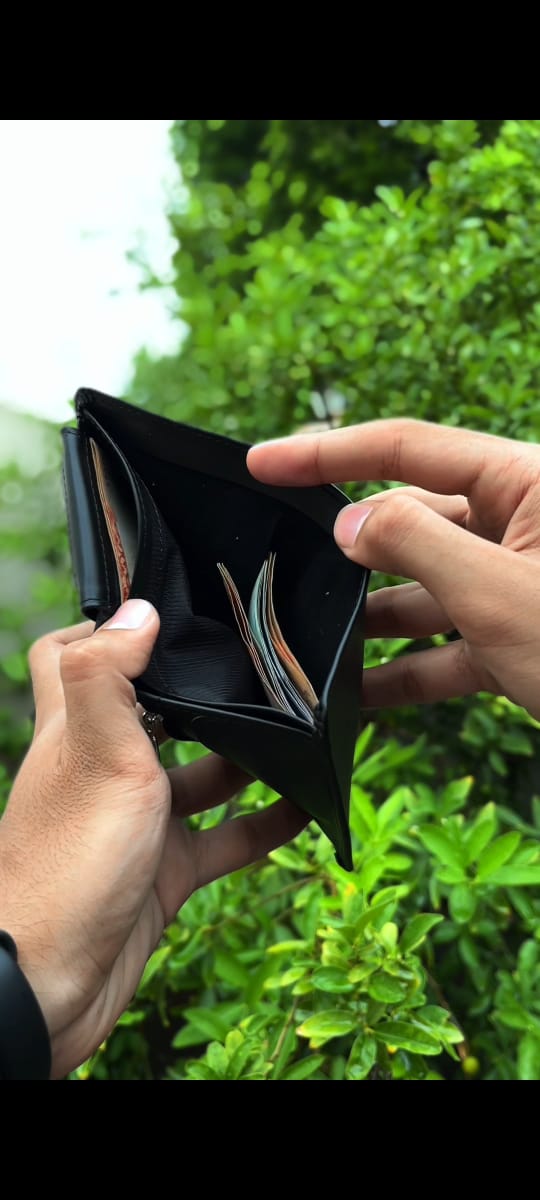Bi-fold Leather wallet SKU 01